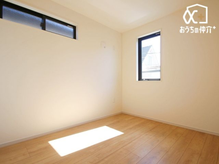 子供部屋 子ども部屋におすすめな約5.2帖洋室！二面採光で明るいお部屋です。