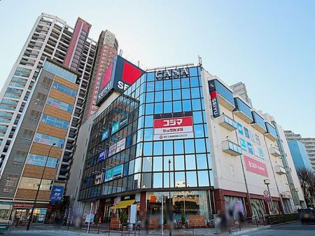 周辺環境 西友ひばりヶ丘店 徒歩3分。ニトリ・しまむら・セリアなどの人気店が『西友ひばりが丘店』に集結。食料品と日用品のフロアは朝7：00～深夜1：00まで営業していますので忙しい方でも安心。 240m