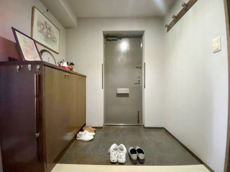 玄関 いつも気持ちよく家族を迎えられる玄関。