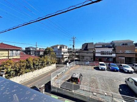 その他 日当たりのいいバルコニーからの眺望。