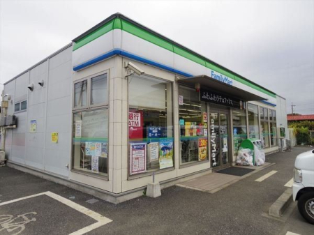 周辺環境 徒歩6分。【ファミリーマート入間木蓮寺店】営業時間6時30分～23時30分。車椅子対応の駐車場。お支払い：クレジット カード。 440m