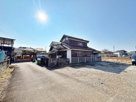 現地土地写真 建築条件無し。お好きなメーカーにて建築可能！