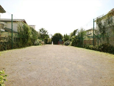 周辺環境 東村山市萩山町４丁目第１仲よし広場 徒歩7分。遊具（すべり台・ジャングルジム・雲梯・砂場）・水飲場 490m