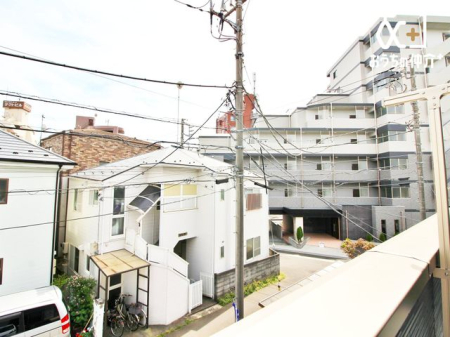 その他 バルコニーからの開放的な眺望