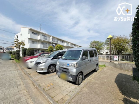 駐車場 空き状況は管理会社にお問い合わせください