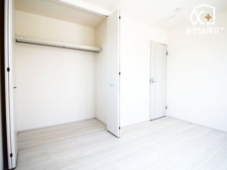 周辺環境 ホームセンターコーナン西東京田無店 徒歩9分。営業時間：9:00-21:00 久米川街道沿いに位置するホームセンターです。 駐車場：あり 650m