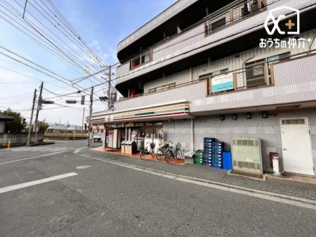 周辺環境 セブン-イレブン　富士見羽沢１丁目店 徒歩4分。24時間営業のコンビニエンスストア。 290m