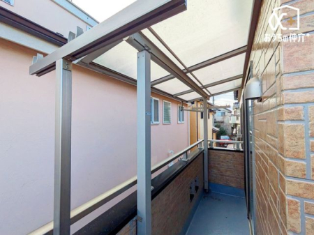バルコニー 屋根付きバルコニーの様子