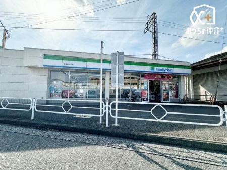 周辺環境 ファミリーマート秋津駅北口店 徒歩4分。24時間営業なので、急なお買い物にも便利です。飲食物や軽い日用品を販売しております。秋津駅北出口から徒歩約0分 310m