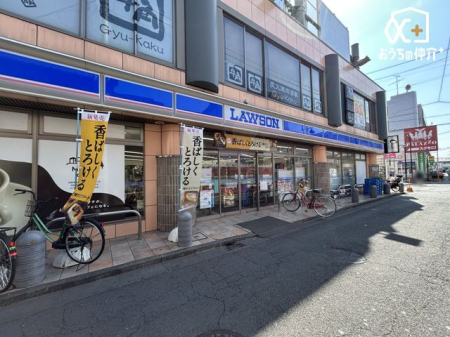 周辺環境 ローソン　清瀬秋津駅南口店 徒歩6分。秋津駅[南口]徒歩0分【営業時間】24時間【駐車場】なし 460m