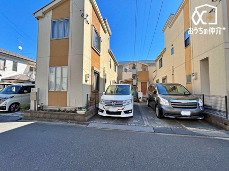 現地外観写真 子育てファミリーはもちろん、ゆったりと暮らしたい方にもおすすめしたい、落ち着いた住環境になっております。