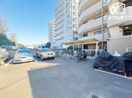 駐車場 敷地内駐車場（空き状況は担当者にご確認ください）