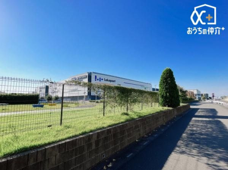 周辺環境 ららぽーと富士見 徒歩16分。営業時間　平日10：00～20：00　土日10：00～21：00 1260m