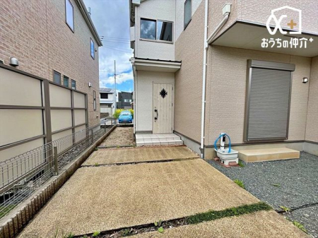 その他 落ち着いた雰囲気が漂う住宅街。ゆったりと暮らしたい方にもおすすめしたい、静かで心地良い住環境になっております。皆様のお問い合わせお待ちしております！