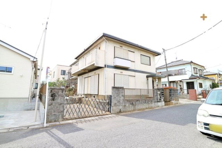 現地土地写真 ●車通りの少ない落ち着いた環境～お車の出し入れも落ち着いてできる、ゆったりとした環境です。