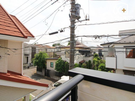 周辺環境 サンドラッグ滝山団地店 徒歩15分。【営業時間】9時から20時 1140m