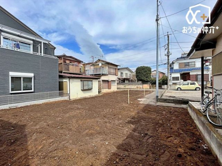 周辺環境 ウェルシア富士見上沢店 徒歩5分。営業時間9：00～0：00 340m