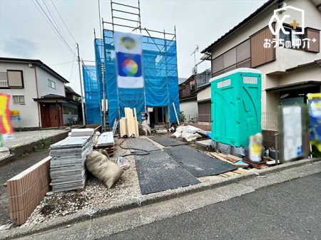 現地外観写真 子育てファミリーはもちろん、ゆったりと暮らしたい方にもおすすめしたい、落ち着いた住環境になっております。