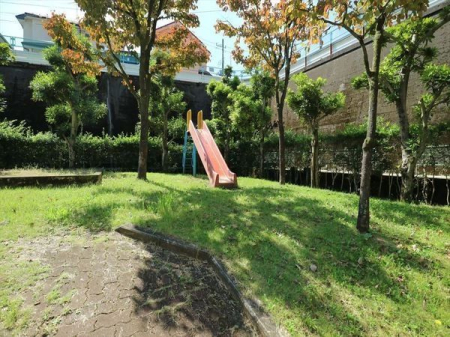 その他 広さのある敷地内の公園
