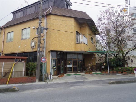 周辺環境 徒歩4分。【めぐみ幼稚園】開所日：月～金。預かり開始年齢 3歳。 270m
