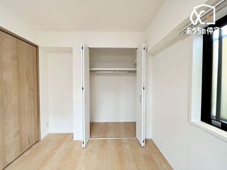 収納 洋室の収納