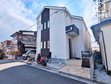 その他 車通りの少ない落ち着いた環境。お車の出し入れも落ち着いてできる、ゆったりとした環境です。現地にて是非環境をお確かめください。