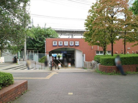 周辺環境 東武東上線　柳瀬川駅 徒歩30分。 2330m