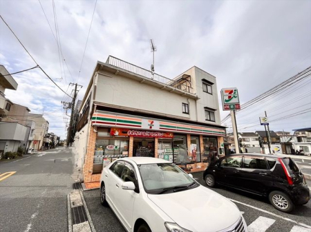 周辺環境 セブンイレブン　水谷東2丁目店 徒歩10分。24時間営業のコンビニエンスストア。 740m