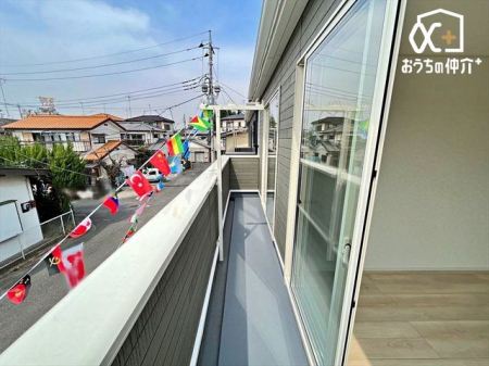 バルコニー バルコニーからの眺望です！天気の良い日には青空が広がります！