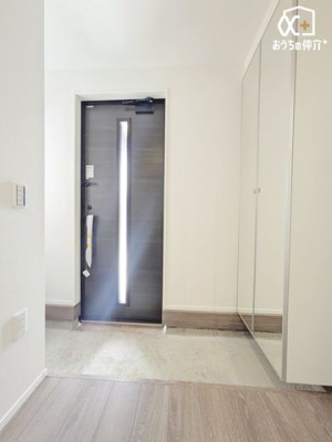 現地外観写真 庭や駐車スペースも備えた戸建ならではの自由で快適な暮らしを満喫！
