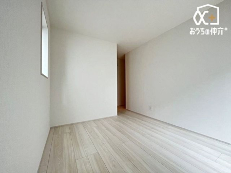 寝室 寝室にお勧めの洋室。