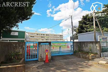 周辺環境 新座市立池田小学校 徒歩5分。「Society5.0時代を生き抜く児童を育てる池田小学校」 ～学習の個別最適化・多様な協働学習の創造～ 350m
