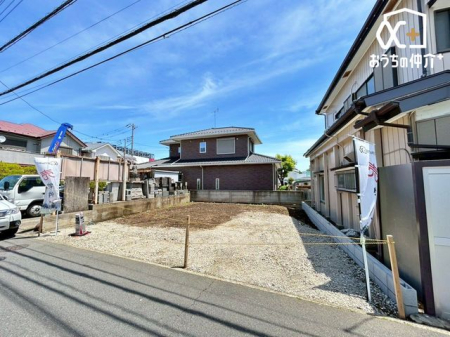 現地外観写真 現地は閑静な住宅街、晴れた日は太陽の光を浴びて気持ちもリフレッシュ！新生活を始めるのにぴったり。いつでもご見学いただけます！