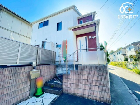 nOώʐ^ `Appearance`̂UKȗ΂Ɍb܂ꂽGAŁARɕ܂ꂽ₩ȕ炵邽߂̂Ƃ肠ZĂ܂B