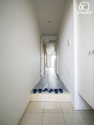 玄関 いつも気持ちよくご家族をお見送り、お出迎えできる玄関です。