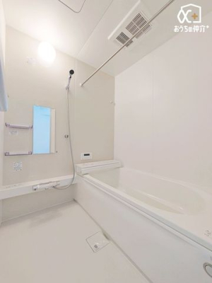 現地外観写真 静かで落ち着いた環境が魅力の閑静な住宅街。騒音の少ないエリアで、ゆったりとした毎日をお過ごしいただけます。