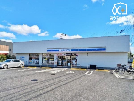 周辺環境 ローソン練馬西大泉五丁目店 徒歩8分。24時間営業 お弁当や軽い日用品など販売しています。 駐車場有 630m