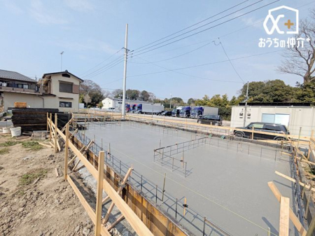 その他 《コンビニ》が近くにあると、とっても便利。日用品のお買い物やお弁当、また、公共料金をいつでも払うことができます。コンビニATMもあるので、お金が必要なときにもすぐに引き出せるのもメリットですね！