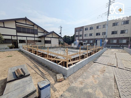 その他 日当たりの良い場所にベランダがあれば当然洗濯物も良く乾きますし、冬場のお部屋の温度も上がり光熱費の節約になります。寝覚めでカーテンを開けて朝日を浴びることができるのは生理的にも良いとされています。