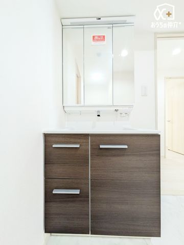 ʑEʏ `Wash room`傫Ȑʁ@Ƒ݂ȂgʎBZɂ͎g₷ʂŁAXeLȈ̃X^[g܂傤B