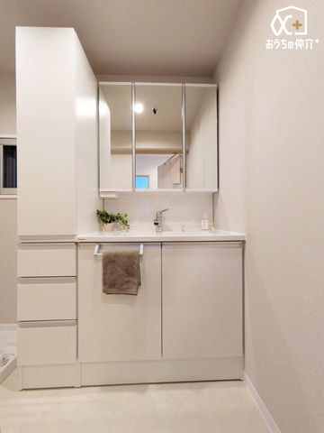ʑEʏ `Wash room`傫Ȑʁ@Ƒ݂ȂgʎBZɂ͎g₷ʂŁAXeLȈ̃X^[g܂傤B