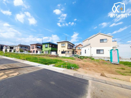 周辺環境 徒歩27分。【武蔵藤沢駅　西口】車椅子対応のトイレ・入り口あり 池袋駅まで34分 2090m