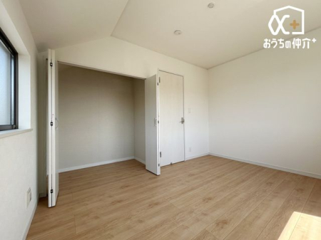 子供部屋 子ども部屋におすすめな6.1帖洋室！二面採光で明るいお部屋です。