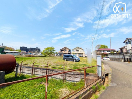 現地土地写真 建築条件無しなのでお好きなハウスメーカーで建築可能です。