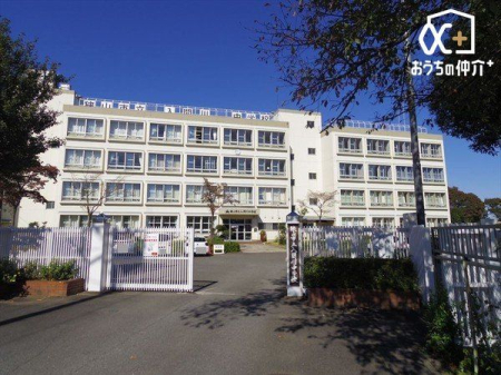周辺環境 狭山市立入間川中学校 徒歩29分。【入間川中学校】周辺に大きな公園や大きな川があり自然あふれる環境が魅力の学校です 2320m