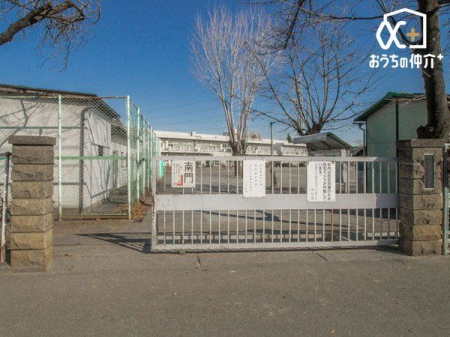 周辺環境 医療法人社団好仁会滝山病院 徒歩14分。滝山団地にある地域の為の病院。団地に暮らすお年寄りの生活を支える「団地のお医者さん」です。 1050m