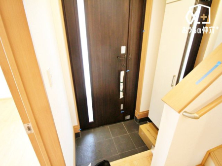 玄関 いつも気持ちよくご家族をお見送り、お出迎えできる玄関です。