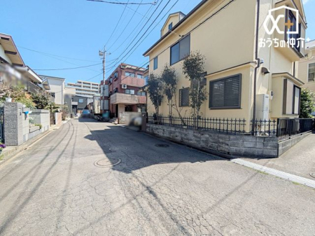 現地外観写真 穏やかな雰囲気と治安の良さが魅力の閑静な住宅街。小さなお子さまがいるご家庭にもおすすめな住環境です。