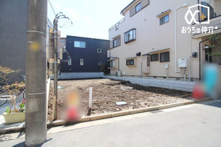 周辺環境 ミニストップ新座栗原店 徒歩6分。営業時間：24時間 駐車場：無 440m