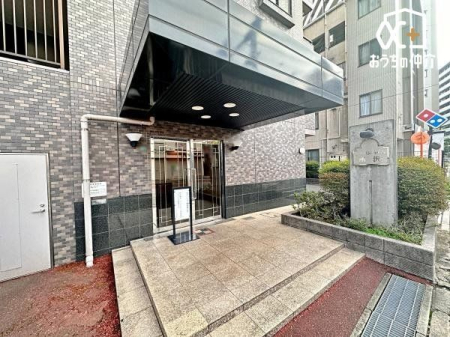エントランス 管理が行き届いた清潔感のあるエントランス